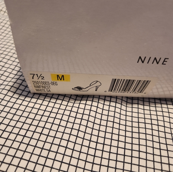 Nine west satin heels - Picture 5 of 5